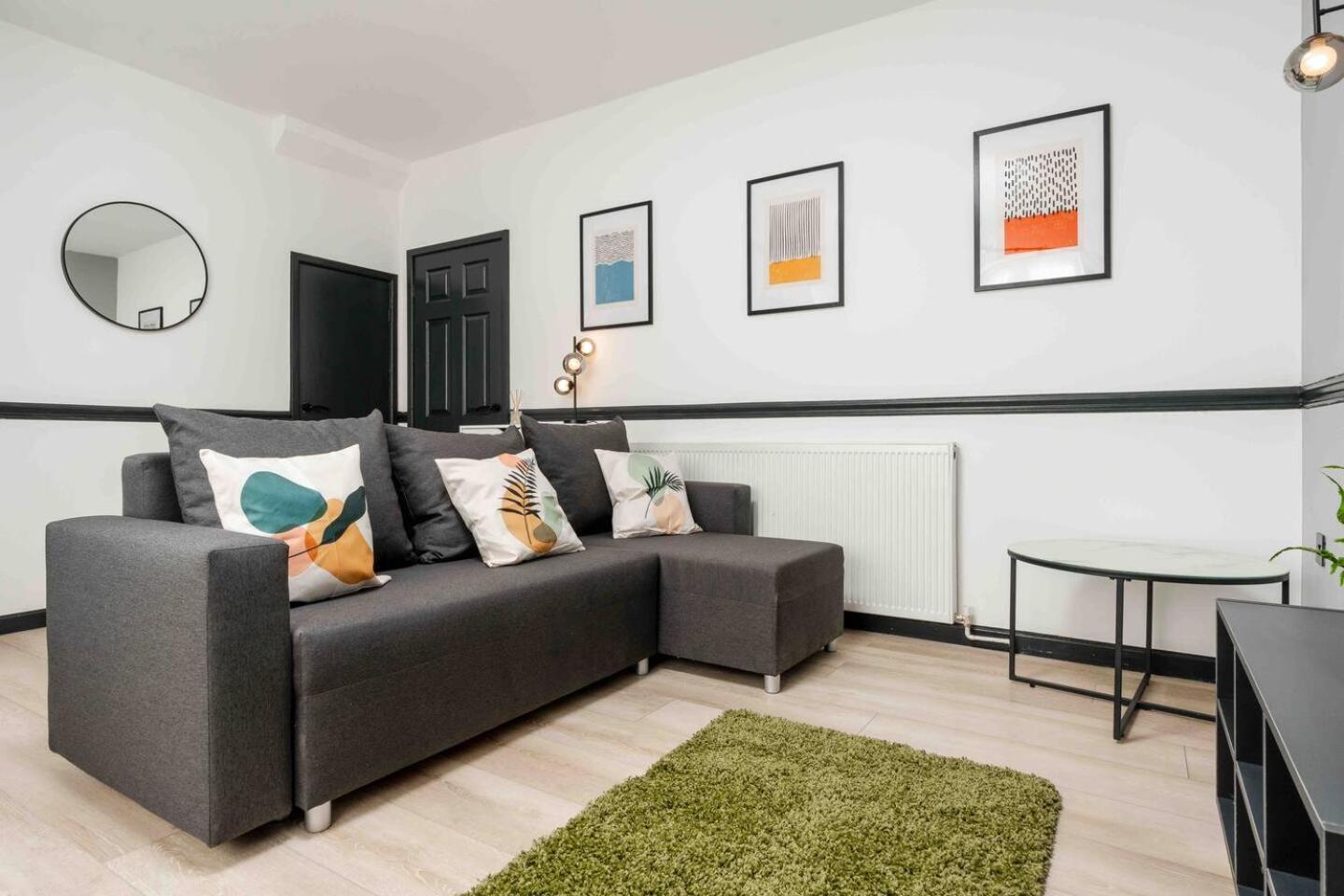 3-Bed Scouse House Near Anfield & Goodison Villa Liverpool Ngoại thất bức ảnh